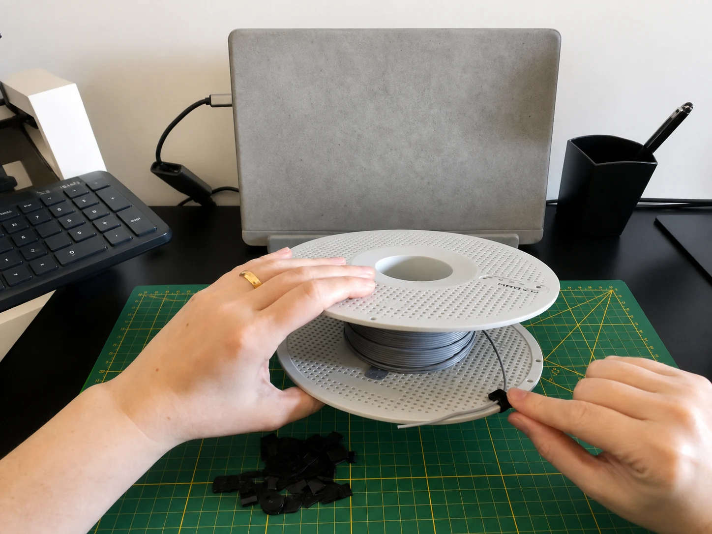 Clips para sujetar el filamento